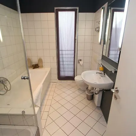 #6 Sankt Petersburg Executive Apartment *